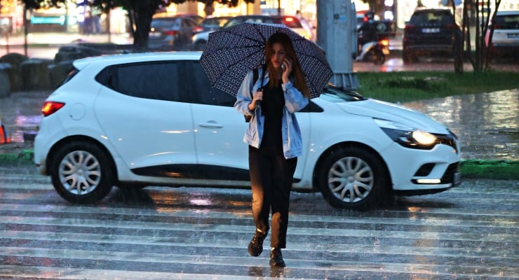 İstanbul dahil 15 il için sağanak yağış uyarısı