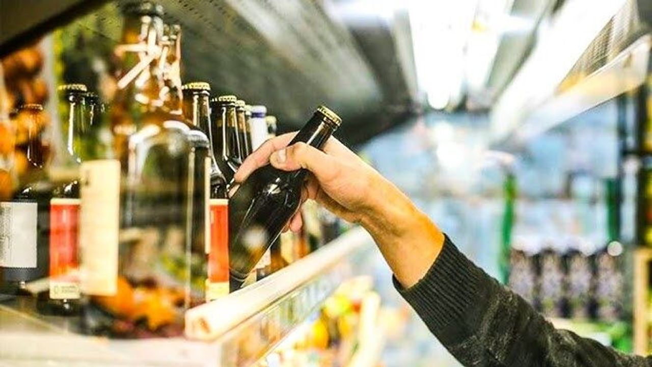 A101 satın almıştı: CarrefourSA’da artık alkol satılmayacak