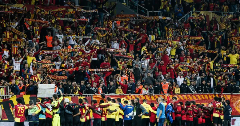 Göztepe taraftar gruplarına operasyon: 28 gözaltı