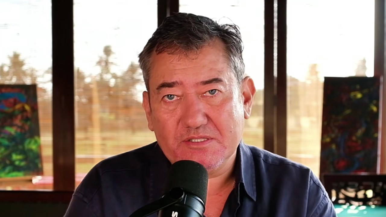 Vasiyetini açıkladı: Gazeteci Serdar Akinan Dang virüsüne yakalandı