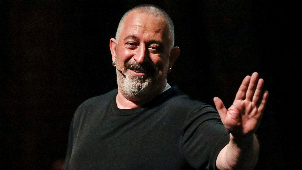 Cem Yılmaz’dan kalp krizi sonrası yeni paylaşım: ‘Sigarayı bıraktım, kiloyu verdim’