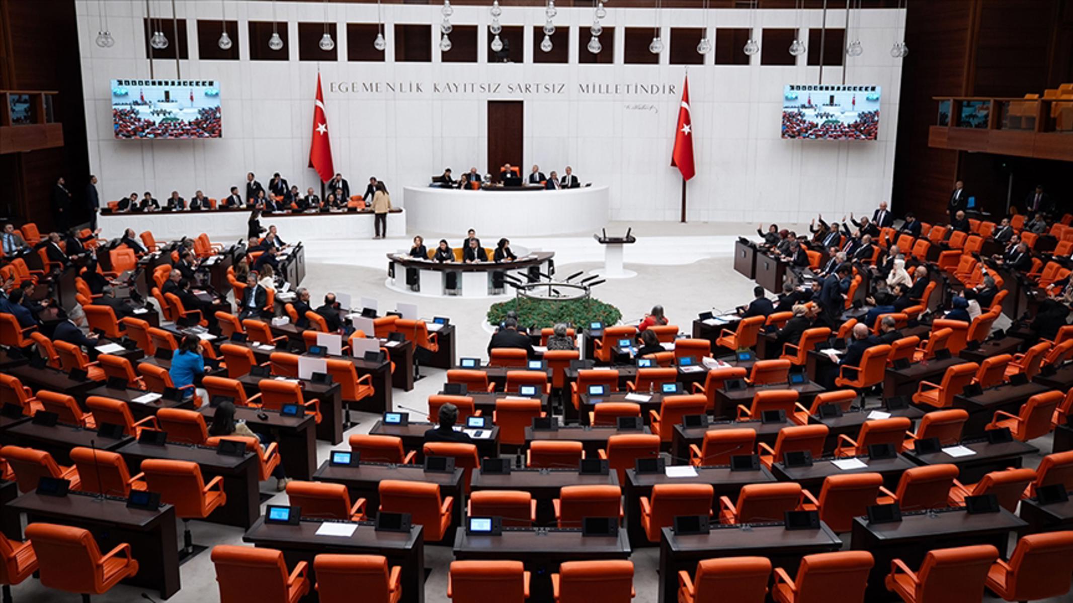 Çerçeve yasa Meclis’ten geçti: 468 kabul, 88 ret