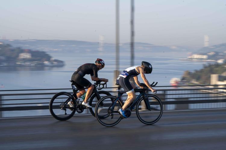 Trafiğe triatlon düzenlemesi: İstanbul’da yarın bazı yollar kapanacak