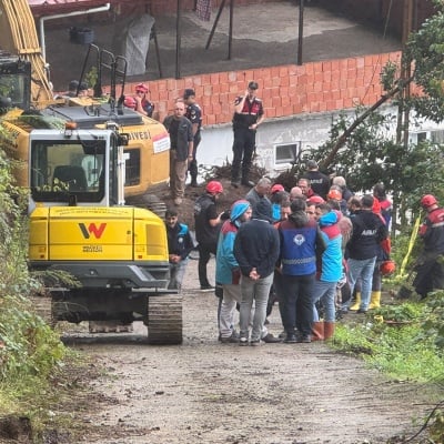 Trabzon’da heyelan: Bir kişi hayatını kaybetti