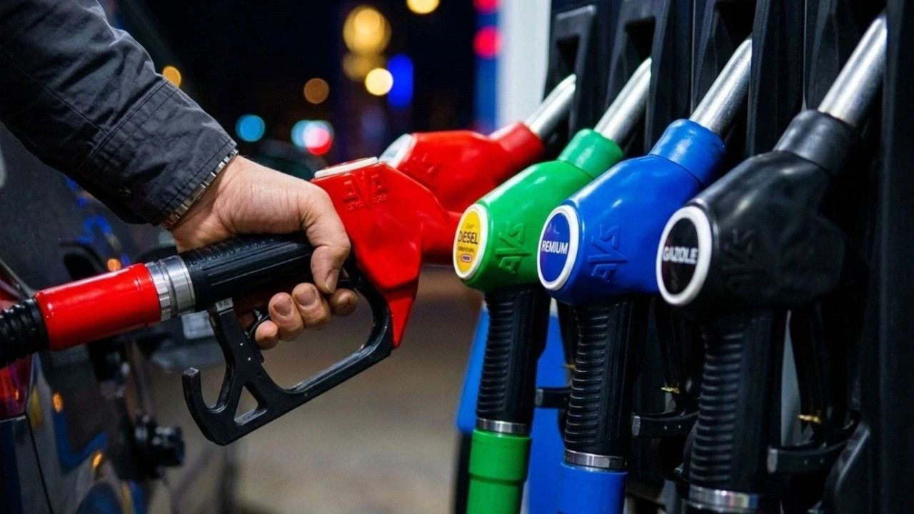 Motorine yeni zam geldi: Dün indirim yapılmıştı