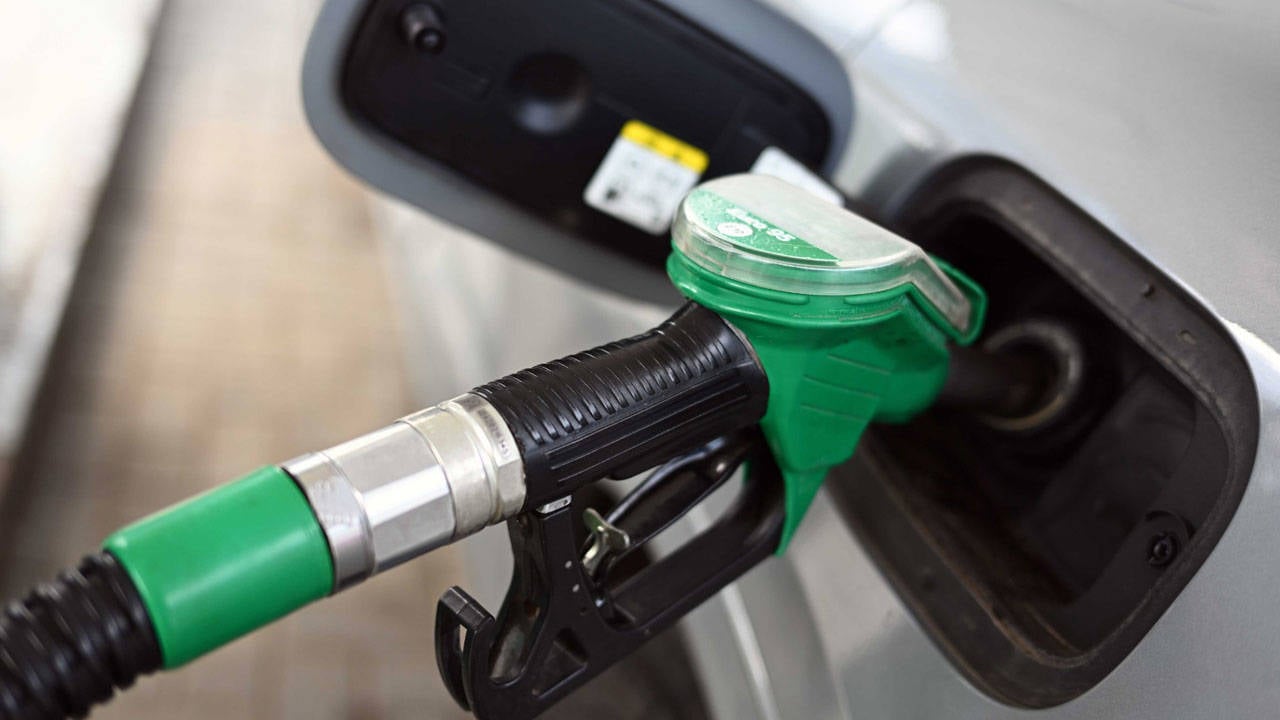 Benzine zam geliyor: 80 lirayı aşacak