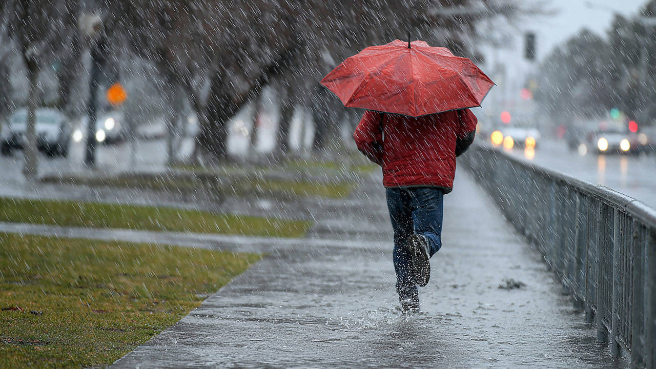 İstanbul’da yağışlı hava etkili olacak: AKOM uyardı