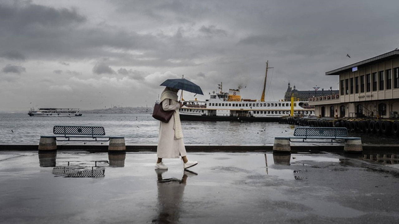 AKOM’dan İstanbul’a 5 günlük uyarı: Gök gürültülü sağanak geliyor