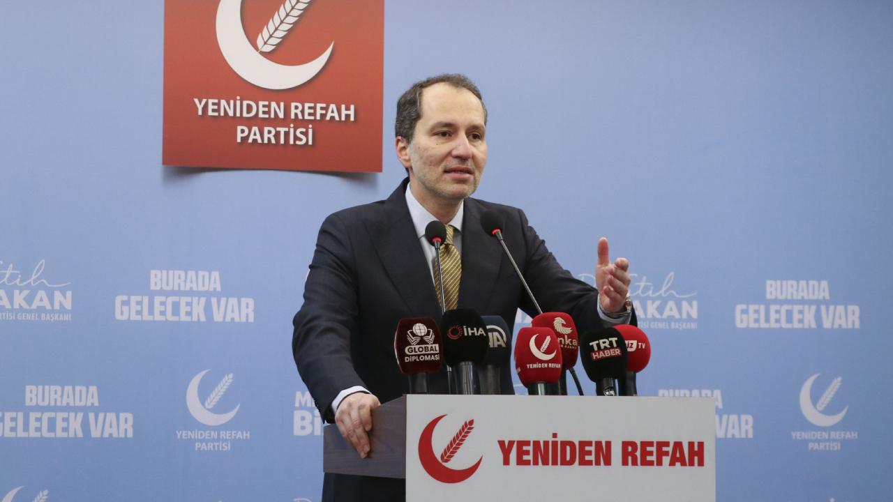 Erbakan adaylığını duyurdu: ‘Bir kez daha çekilmemiz uygun değil’