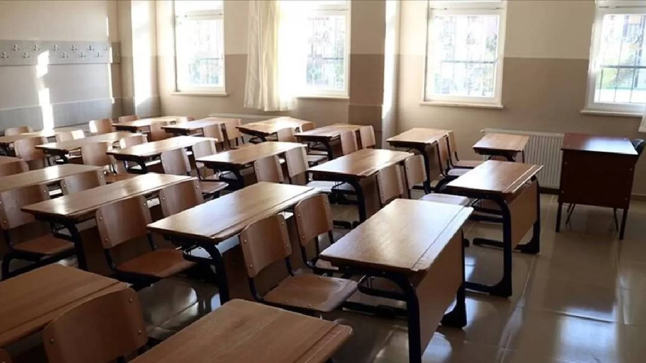 İstanbul’da okulların ilk günü için saat düzenlemesi: Valilik tedbirleri açıkladı