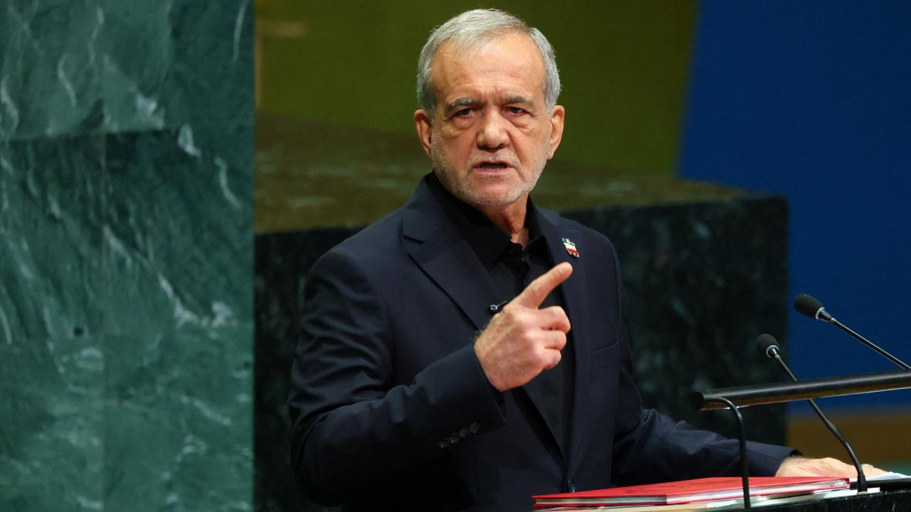 İran Cumhurbaşkanı Pezeşkiyan, New York’ta konuştu: ‘İran boyun eğmeyecek’
