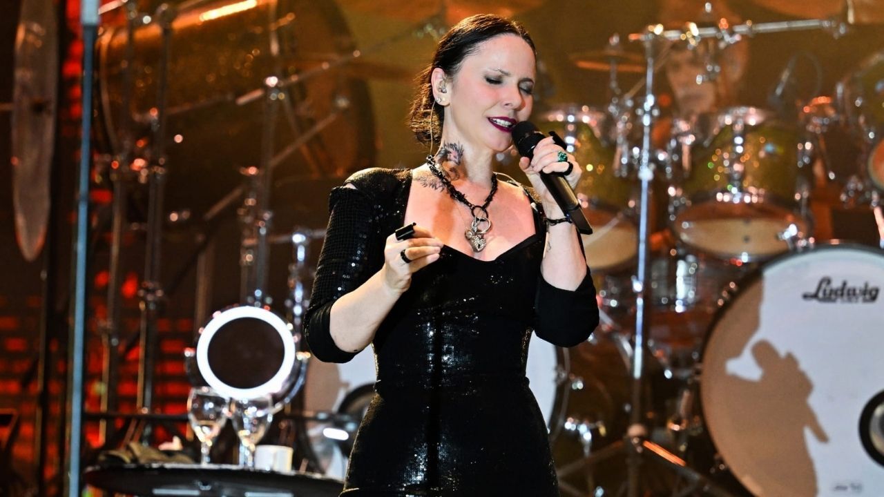 Şebnem Ferah’ın yeni konser tarihleri açıklandı