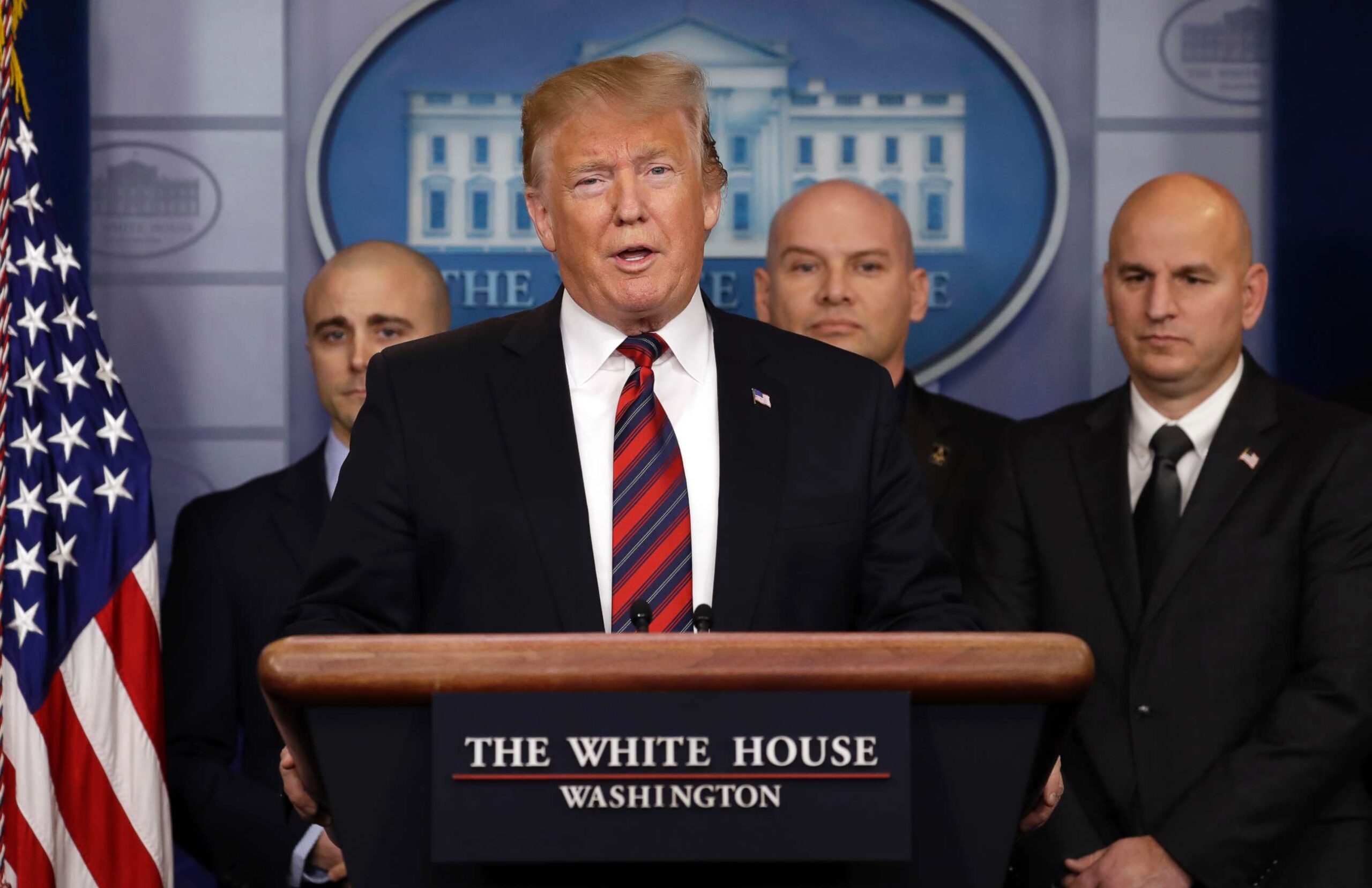 Trump’tan İran açıklaması: ‘Savaş değil, bizim için önemsiz bir mesele’