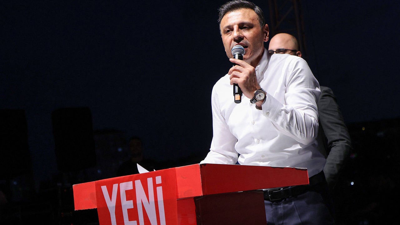 Özgür Çelik ifadeye çağrıldı: Üsküdar’da CHP’den AK Parti’ye geçen üyeler şikayet etti