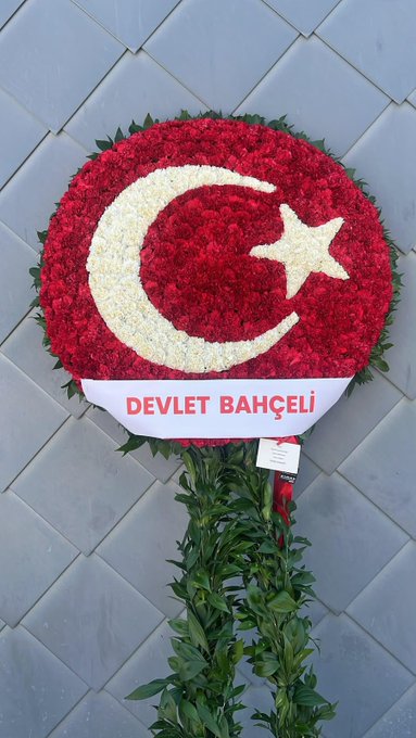 Bahçeli’den Hacıosmanoğlu’na ‘Yalnız değilsin’ çelengi: İstifası isteniyordu