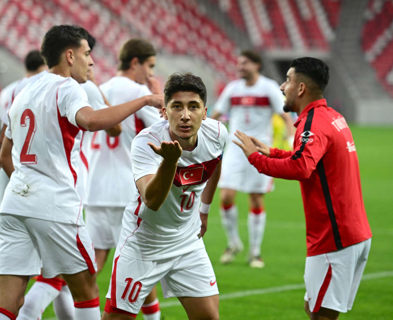 A Milli Takım kadrosuna iki yeni isim