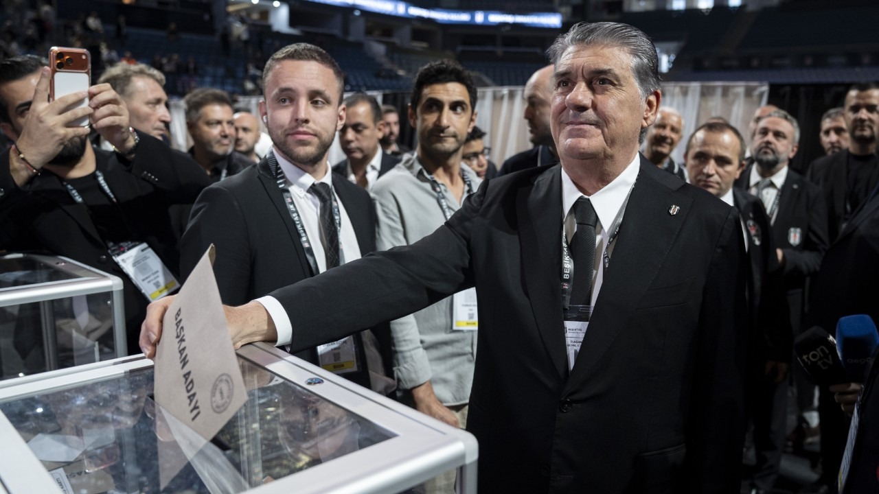 Serdal Adalı, yeniden Beşiktaş başkanı seçildi: ‘Temizlenene kadar ligler başlamasın’
