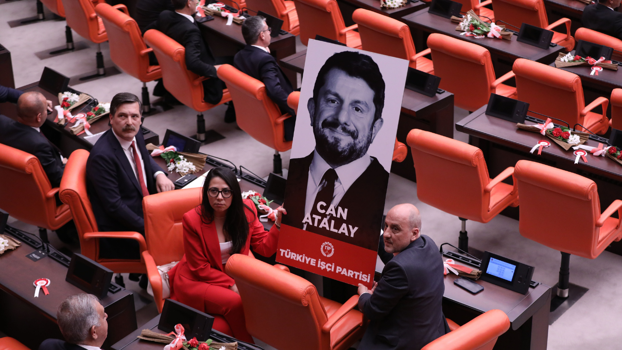 Can Atalay 24 saatlik açlık grevine başladı: ‘Artık bıçak kemiğe dayandı’